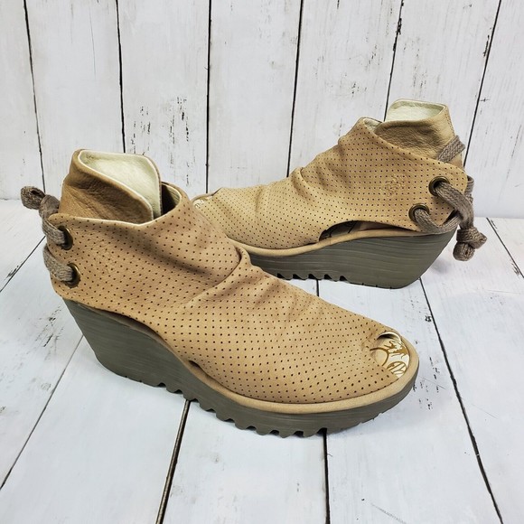 Fly London YEMA Oil Suede Open-toed Bootie Womens 6.5-7 (EU 37) Tan Ankle - Picture 1 of 13